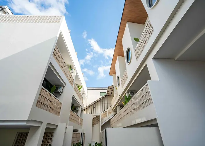 Aparthotel Salt Lofts 3*