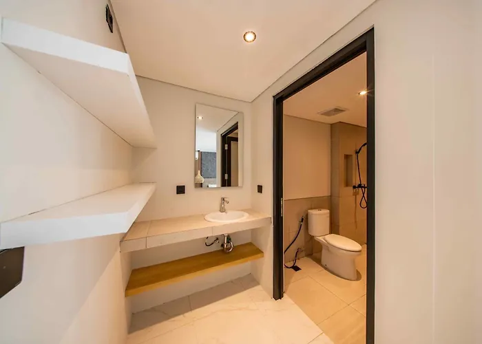Salt Lofts 3* Pererenan