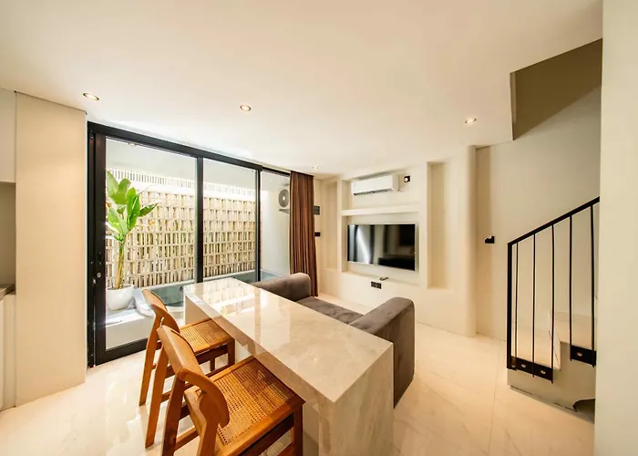 Salt Lofts Aparthotel 3*